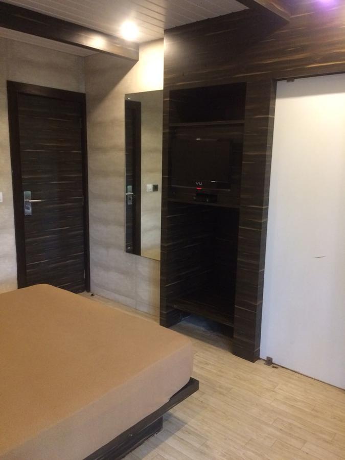 Silver Sands Beach Resort Daman Extérieur photo