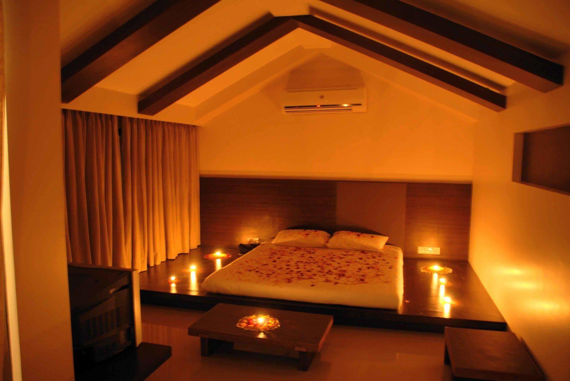 Silver Sands Beach Resort Daman Extérieur photo
