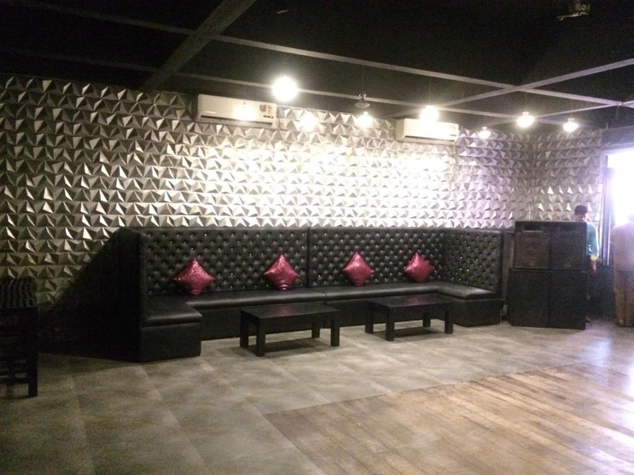 Silver Sands Beach Resort Daman Extérieur photo